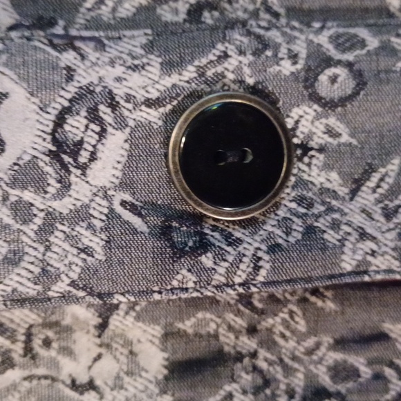 REVERSIBLE C & B Jacket - Picture 7 of 7